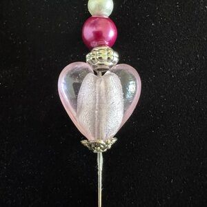 Beaded Heart Stick Pin Brooch – NWOT